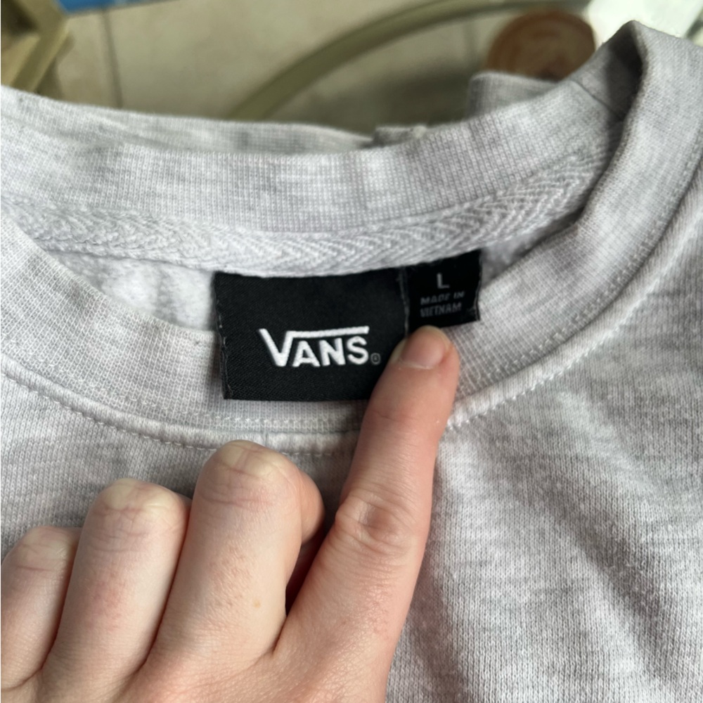 Vans Light Gray Sweatshirt with Graphic Rose Design size L - Picture 4 of 4